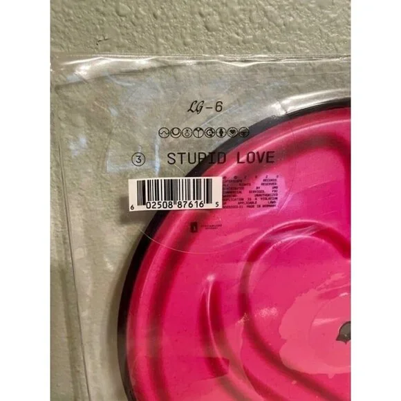 Lady Gaga - Stupid Love 7” Vinyl Record New Sealed - Picture 3 of 4